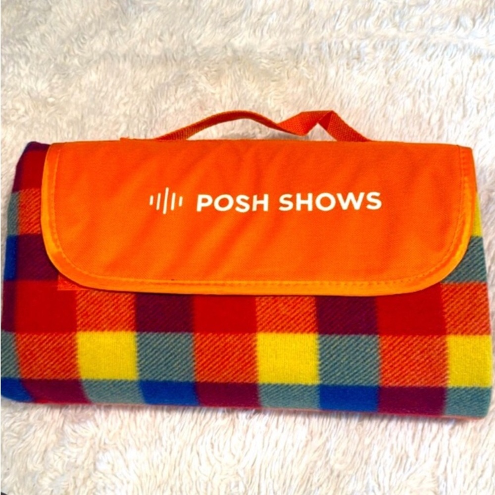 2025 Poshfest ORANGE Plaid PORTABLE Easy-Roll-Up BLANKET | Poshmark | POSH SHOWS - Picture 5 of 5